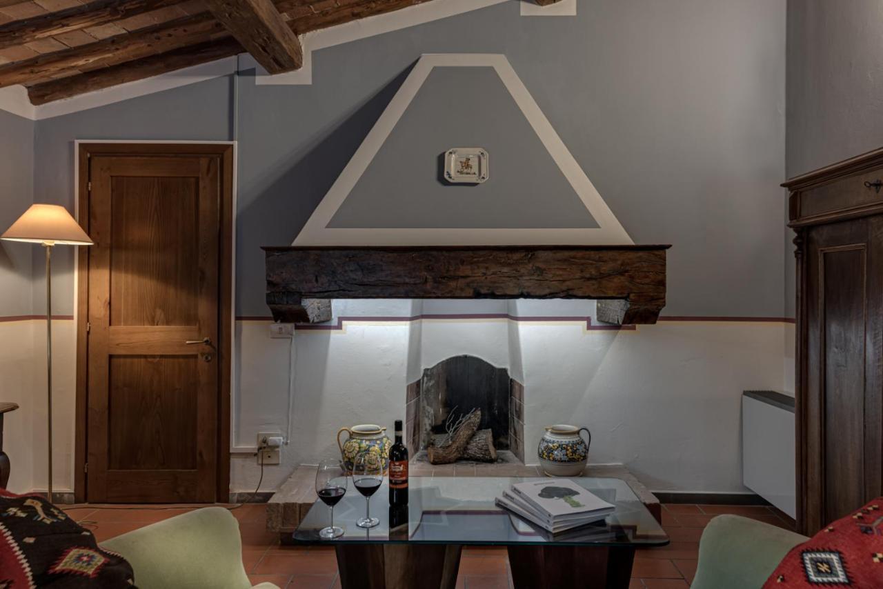 Tenuta Il Corno Agriturismo Сан Кашано ин Вал ди Пеза Екстериор снимка