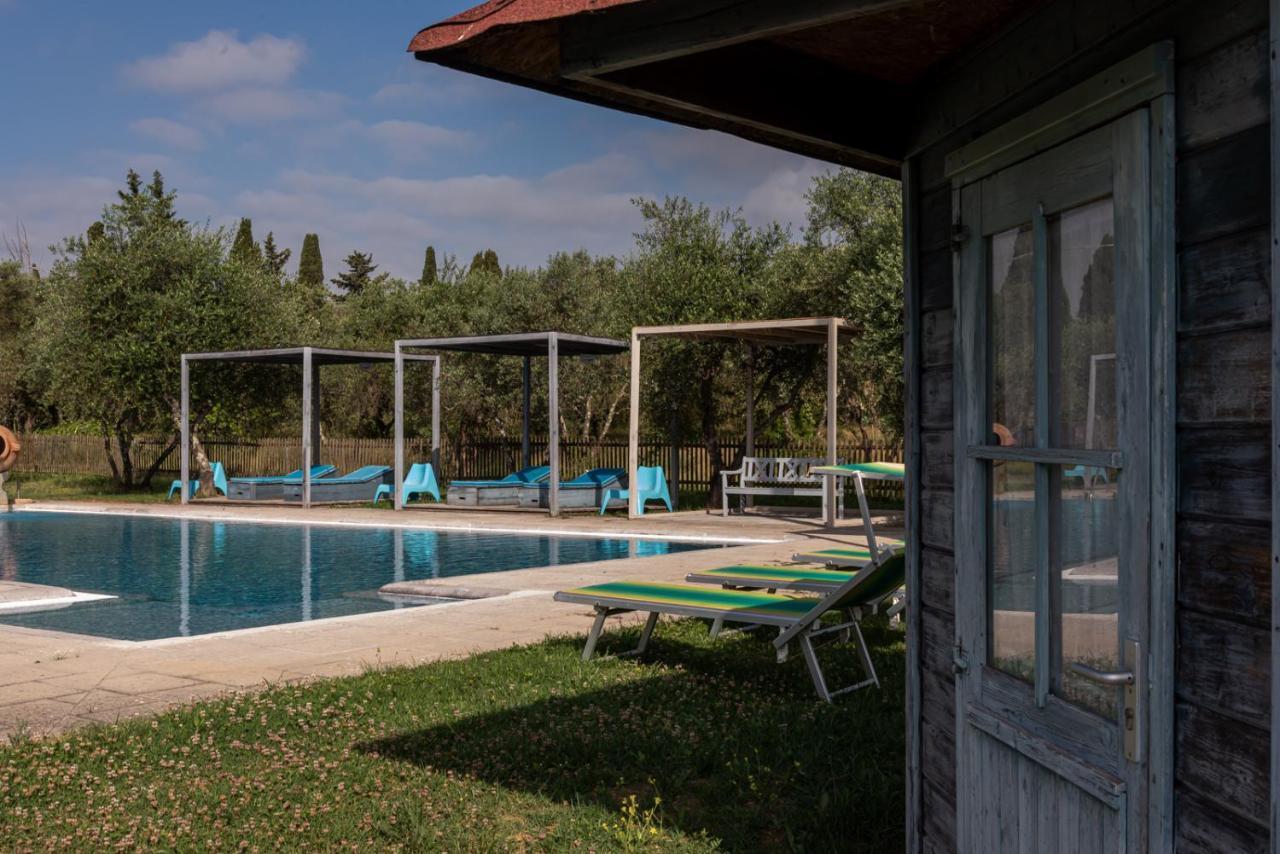 Tenuta Il Corno Agriturismo Сан Кашано ин Вал ди Пеза Екстериор снимка