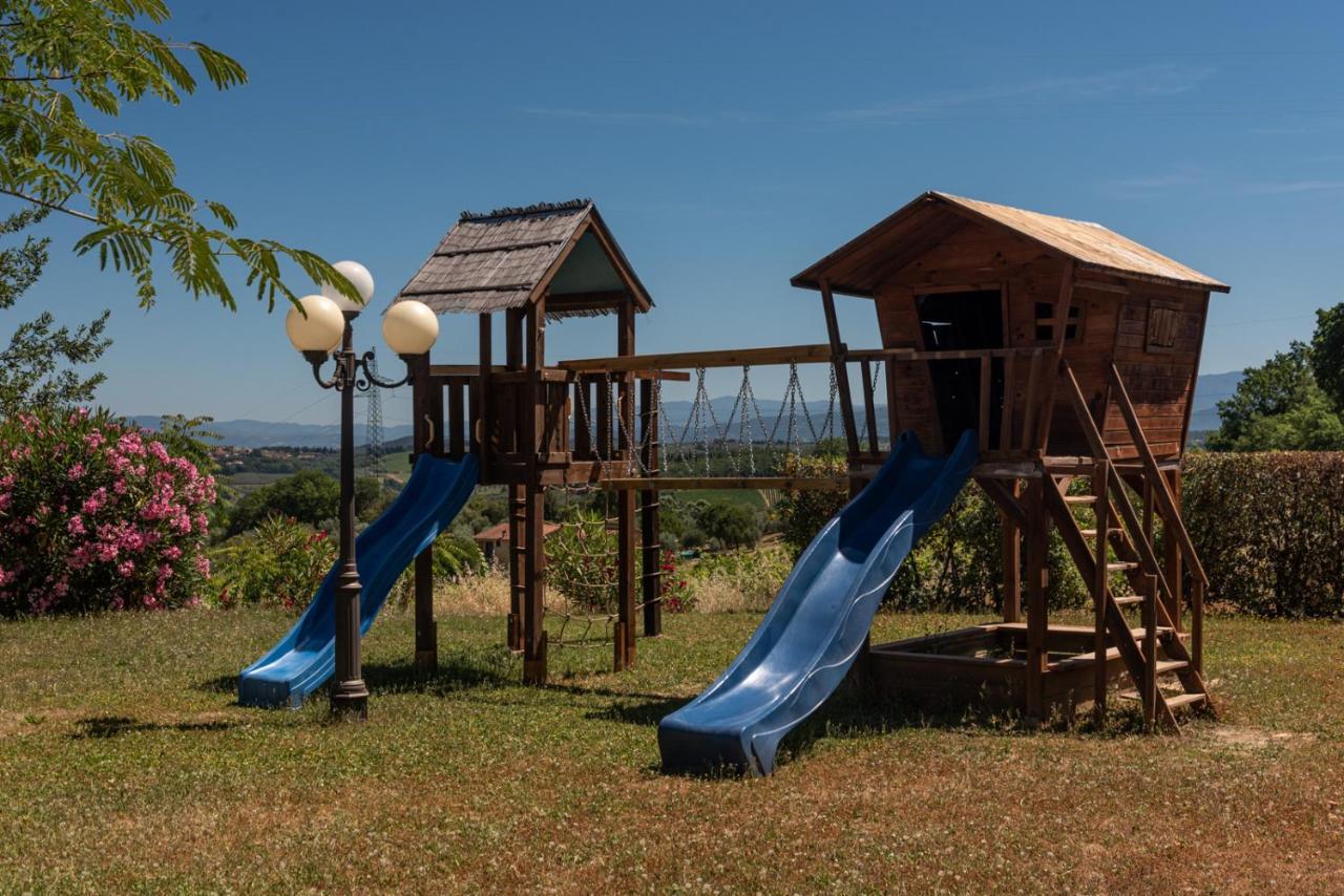 Tenuta Il Corno Agriturismo Сан Кашано ин Вал ди Пеза Екстериор снимка