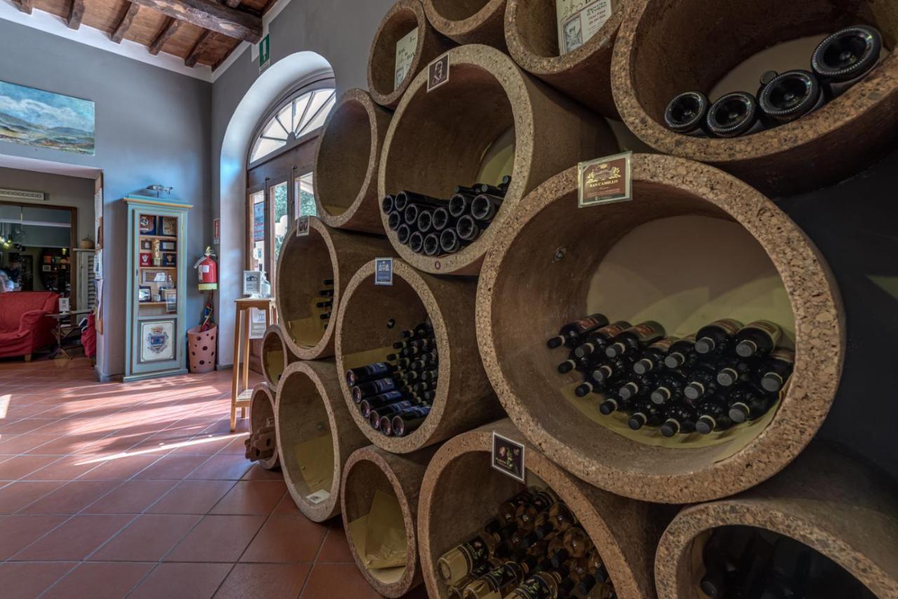 Tenuta Il Corno Agriturismo Сан Кашано ин Вал ди Пеза Екстериор снимка